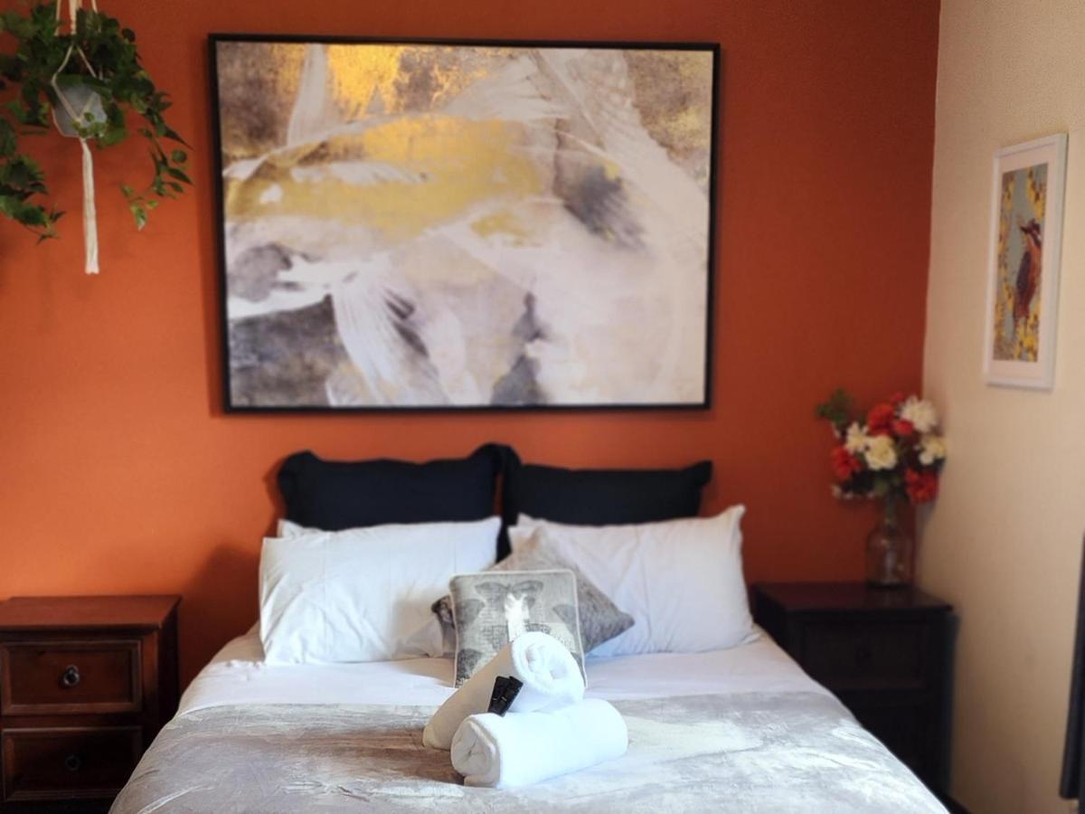 The Garston Lodge Bagian luar foto